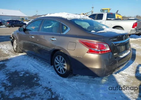 2013 Nissan Altima 2.5 S из США, поврежденный, VIN 1N4AL3APXDC263518